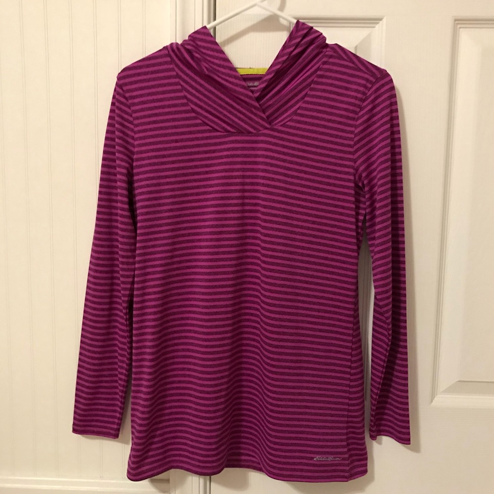 Eddie Bauer Women’s Tech Fabric Hoodie. Size Small